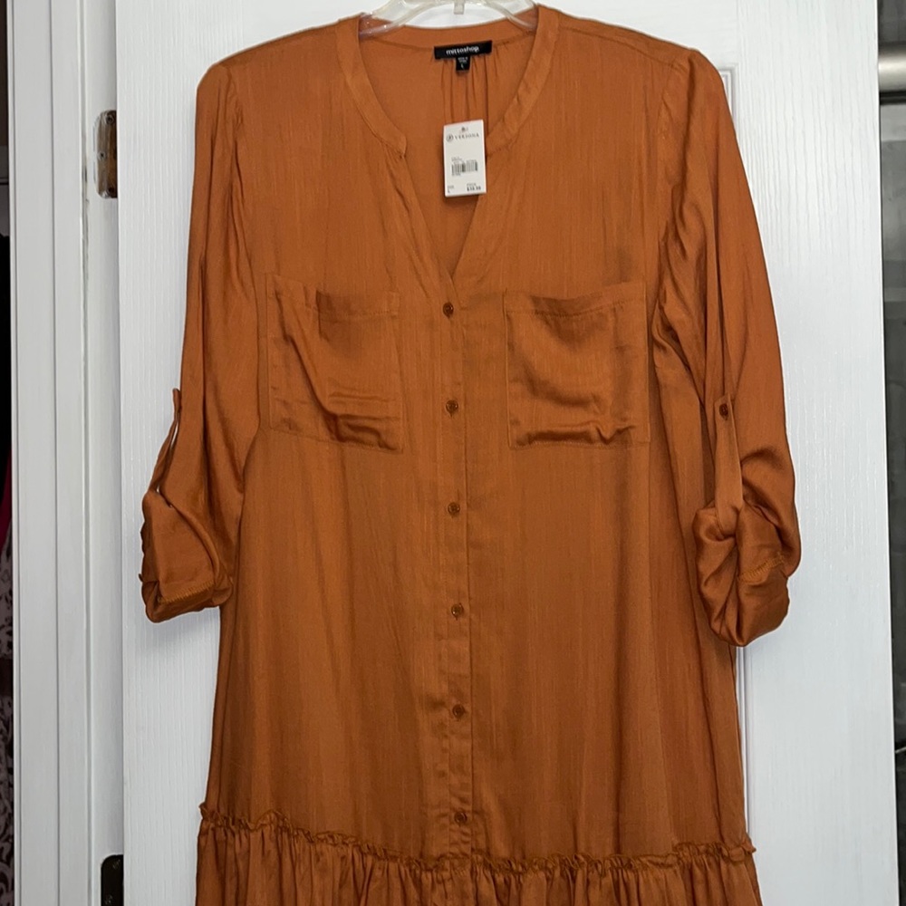Versona drop ruffle dress. Size XL new with tags
